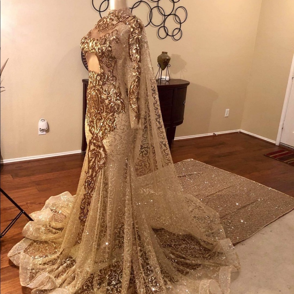 Prom dress